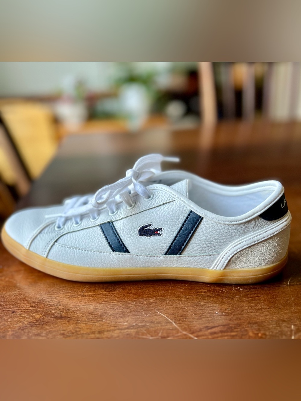 Lacoste Women’s White Leather Sneakers w/Navy Stripes  9.5 US - like new!